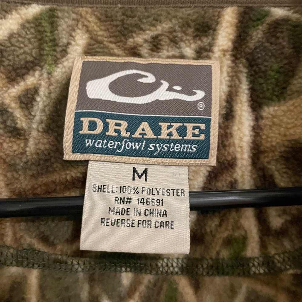 Drake Camo Waterfowl Pullover - Picture 5 of 5